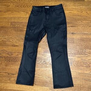 DL1961 Shiny Black Lara Instasculpt Cropped Boot Jeans size 28